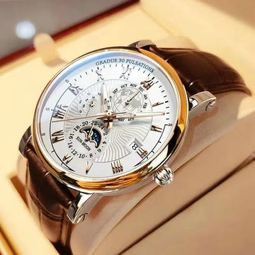 Old fashioned Men Leather Watch